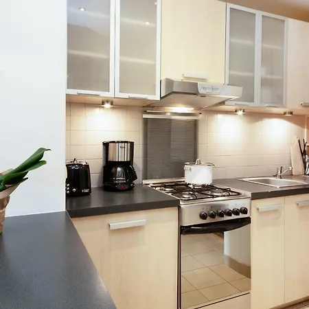 Downtown Swietokrzyska By Renters *