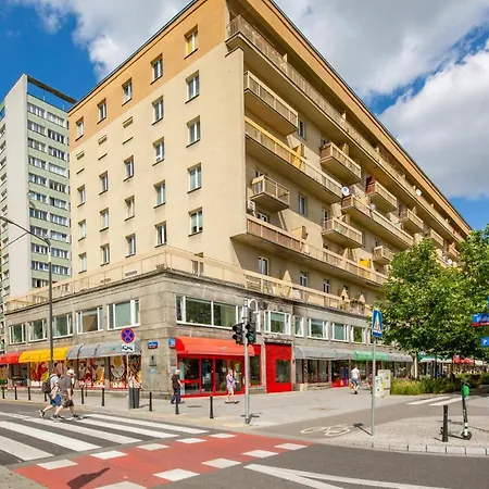 Downtown Swietokrzyska By Renters Lägenhet Warszawa